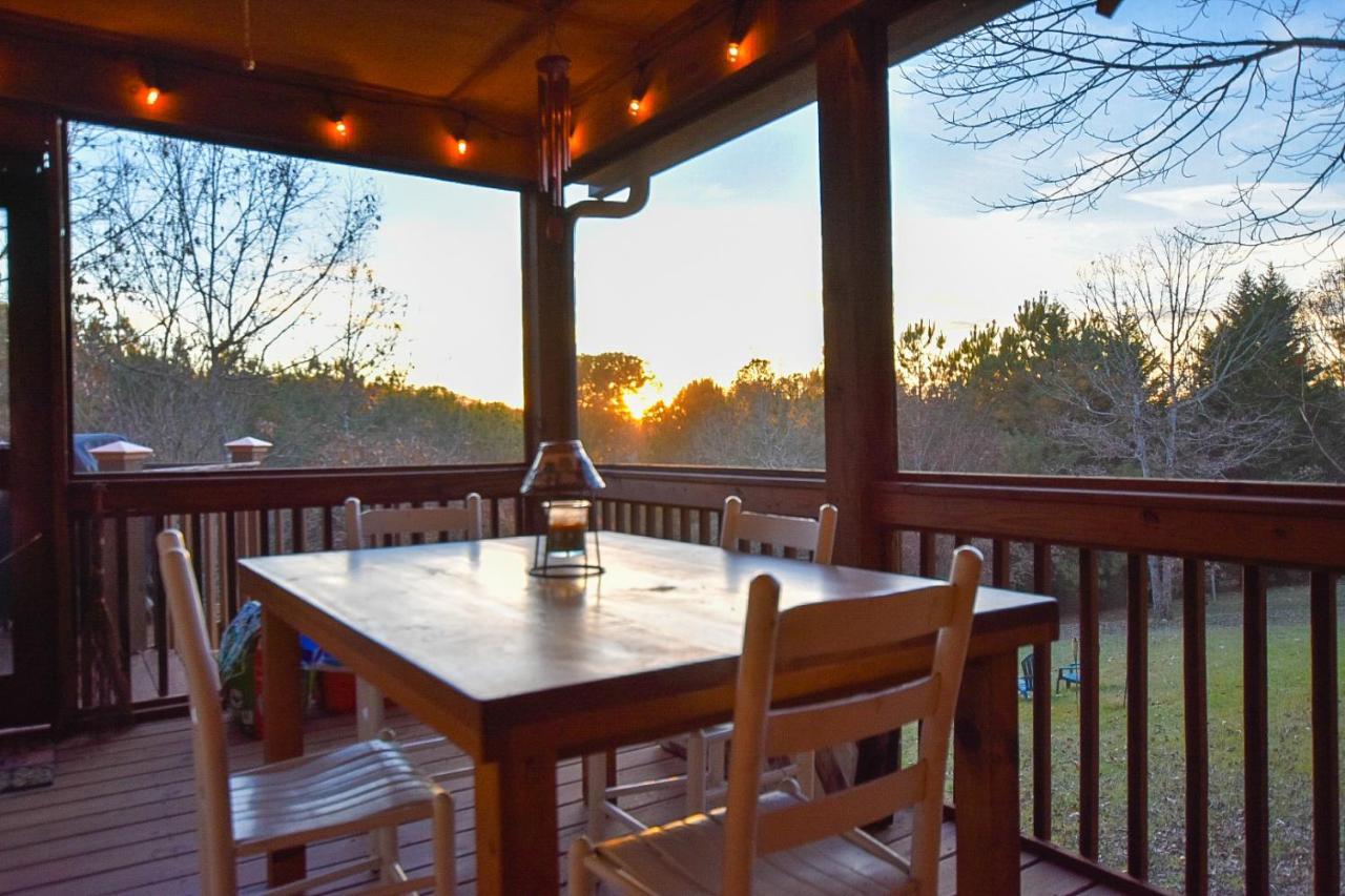 Smoky Mountain Cabin - Hot Tub - Fire Pit เมอร์ฟี ภายนอก รูปภาพ