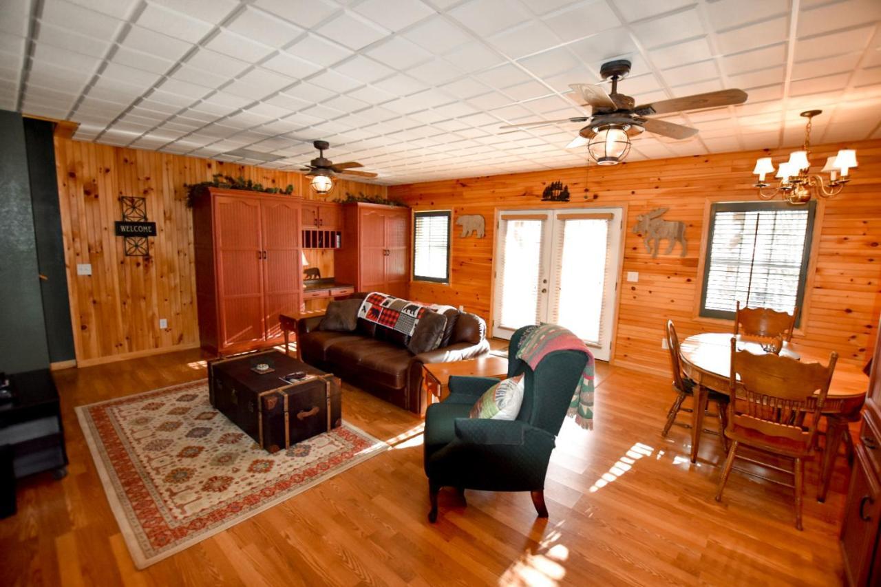 Smoky Mountain Cabin - Hot Tub - Fire Pit เมอร์ฟี ภายนอก รูปภาพ